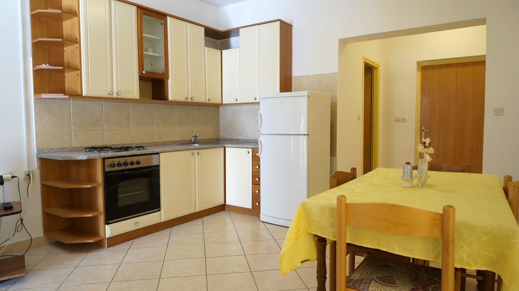 Apartments Sandra Sukošan 客房 照片